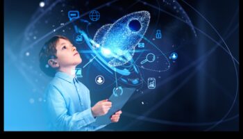 Digital Minds: Crearea viitorului învățării cu ML