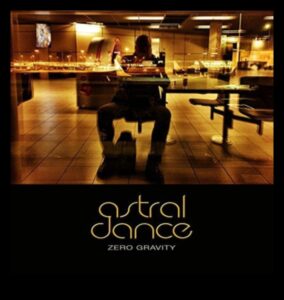 Suspensie astrală: Dansul eteric al mediilor cu gravitație zero